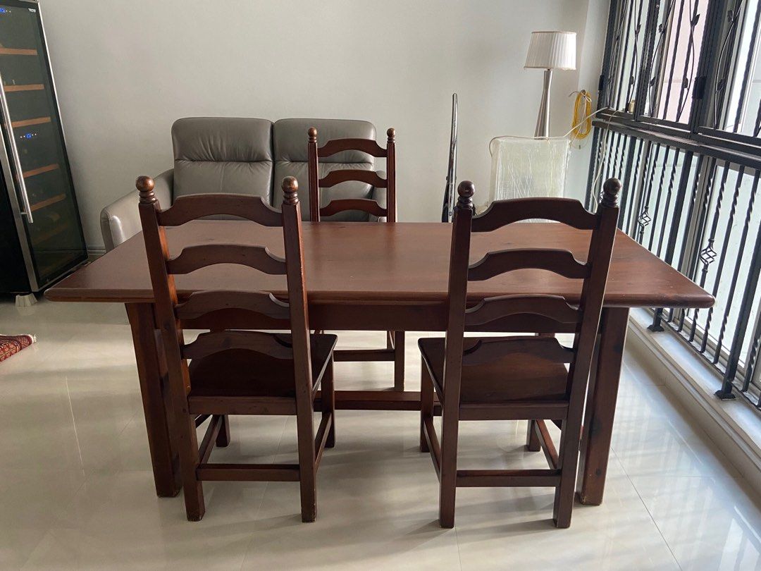 Dining table set with 3 Goldilocks chairs, oak, Furniture & Home Living