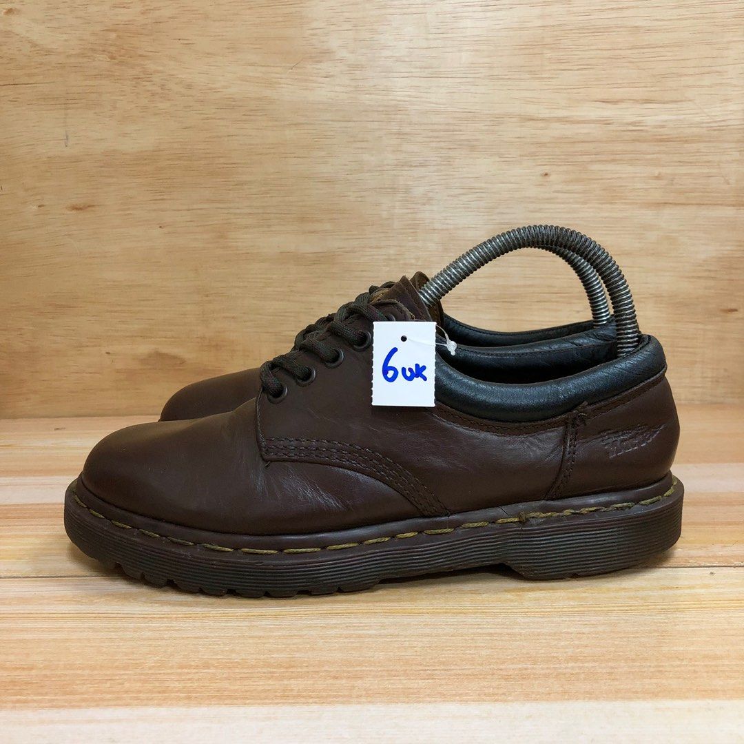 Dr.Martens 8053 Crazy Horse England Men s Fashion Footwear