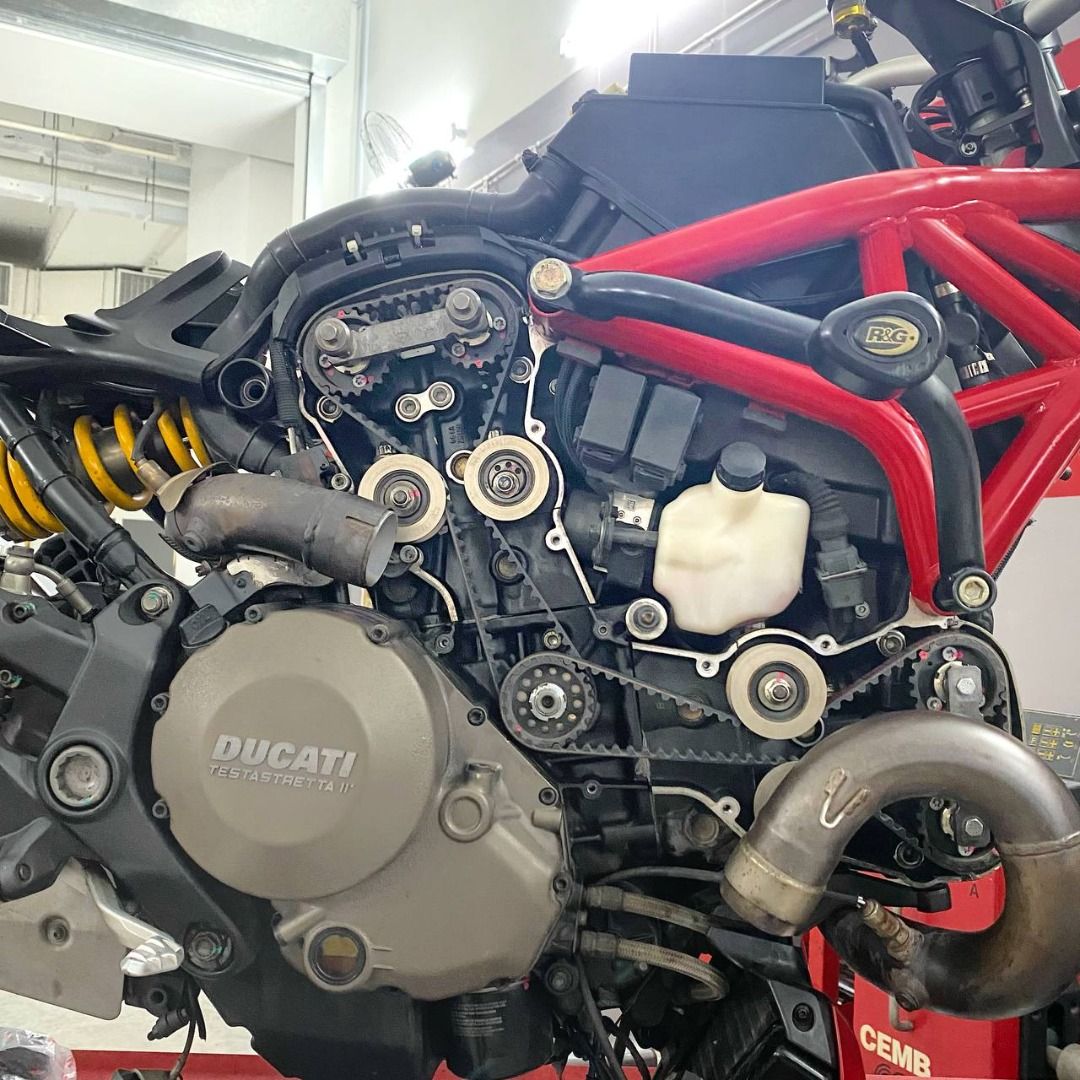 Ducati Desmo Servicing Motorcycle Accessories Installation Tyre