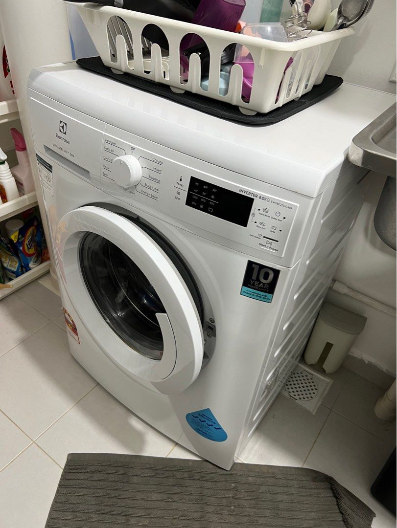 ELECTROLUX 8KG FRONT LOAD WASHING MACHINE EWF8025DGWA, TV & Home Appliances, Washing Machines