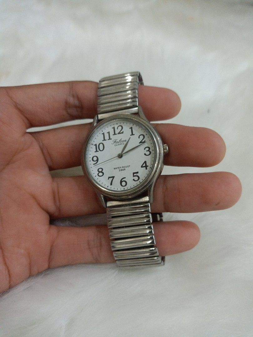 Falcon quartz watch discount