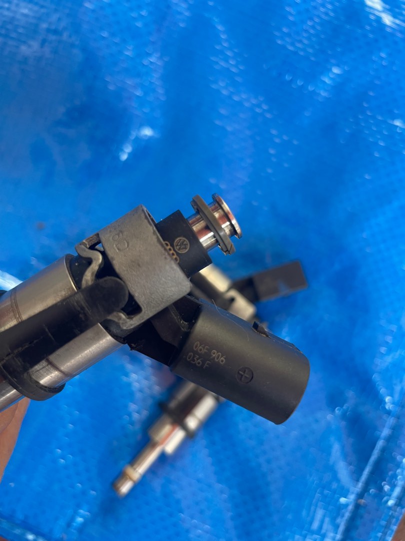 Fuel injectors Golf R/audi S3, Auto Accessories on Carousell