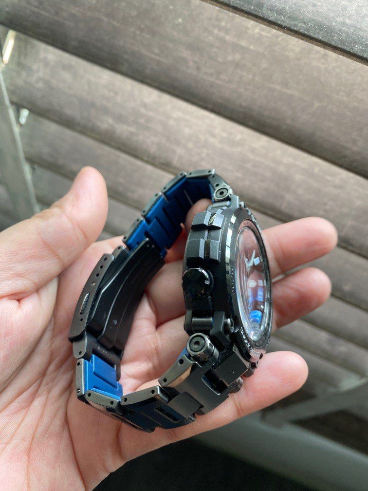 G shock vivocity top