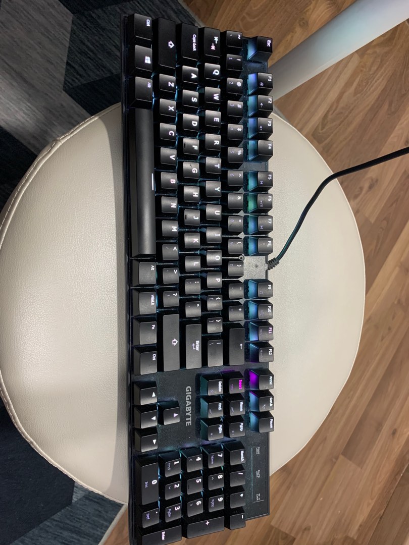 Gigabyte k85 rgb mechanical keyboard kailb blue & Tech, Parts & Accessories, Computer on Carousell