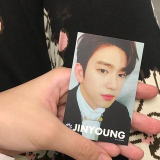 （分類：）位於 。 由 _saebong 提交（商品編號 1232393688，圖片 1）。簡介： 。