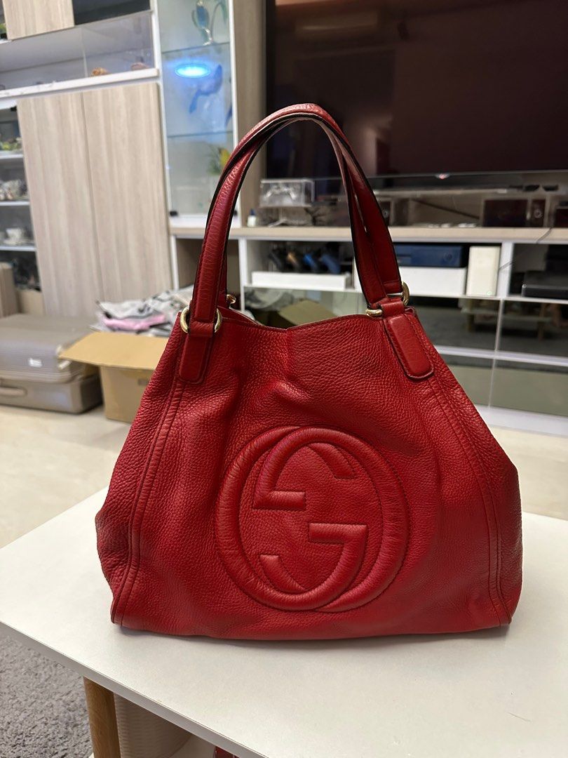 Red gucci sales soho bag