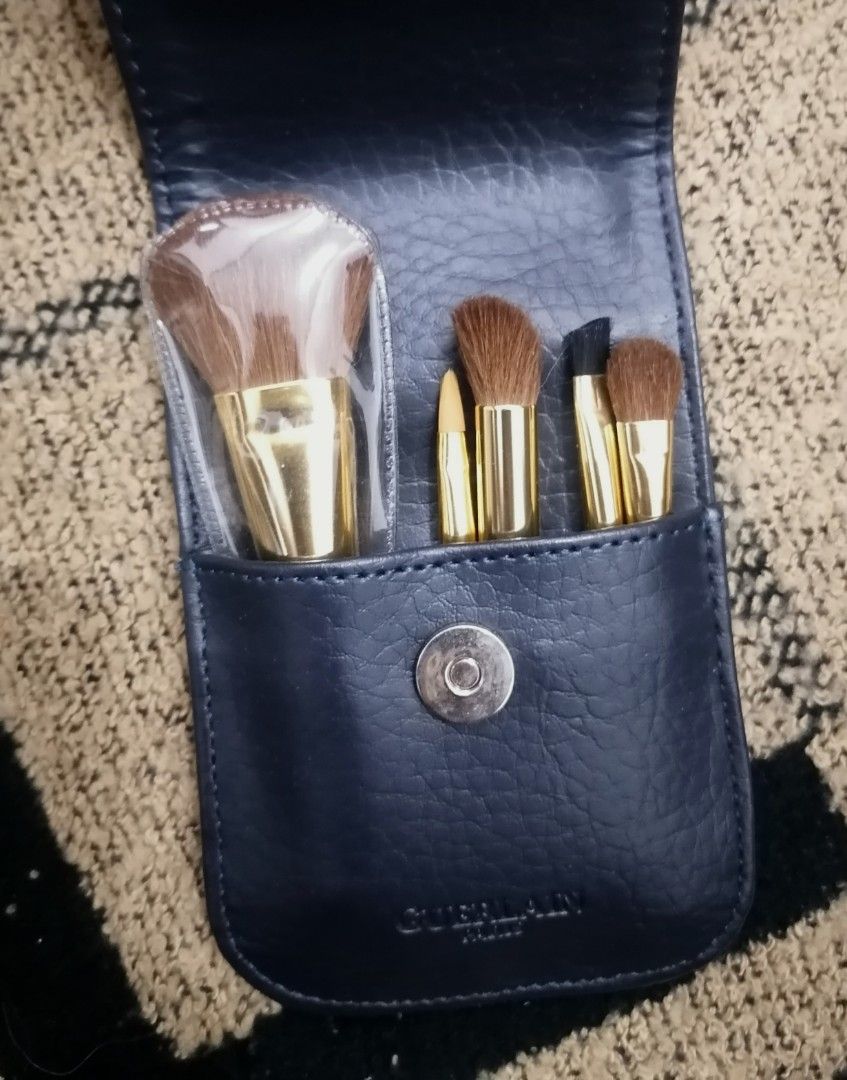 Guerlain Paris brush set on Carousell