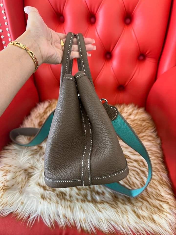 HERMES GARDEN PARTY SMALL 25 cm, Luxury, Bags & Wallets on Carousell