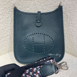 （分類：）位於 。 由 wbpreowned 提交（商品編號 1232634765，圖片 1）。簡介： 。