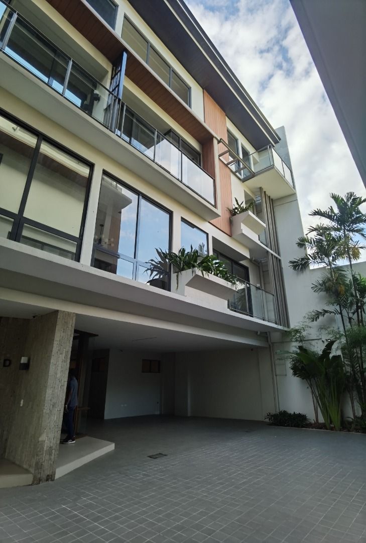 House And Lot in Paco Manila near Landers Otis Manila near Malacanang