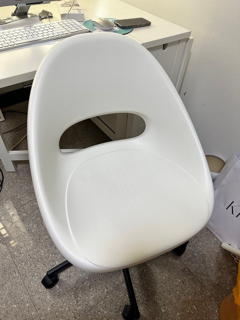 LOBERGET / MALSKÄR Swivel chair + pad, white/dark gray - IKEA
