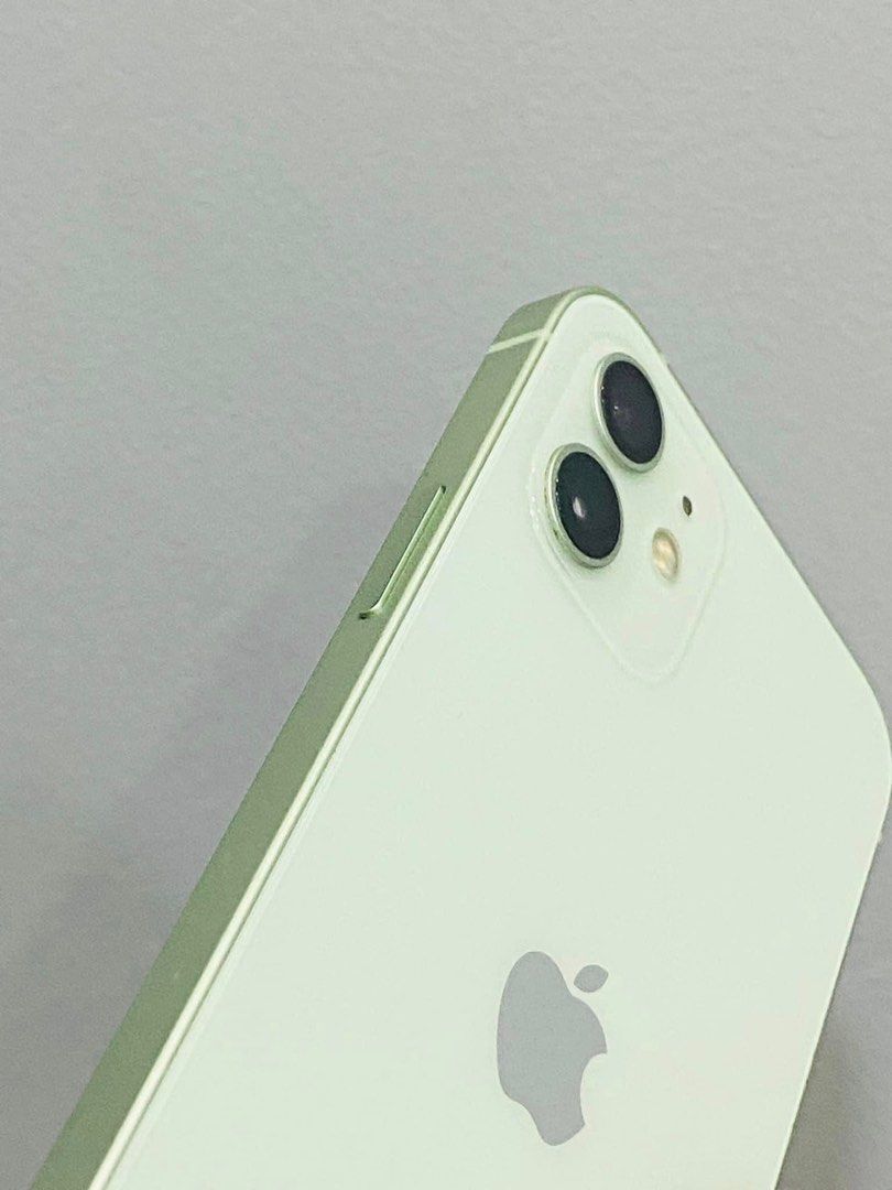 iPhone 12 128gb (Category: iPhone 12 Series) located in Manila. Submitted by TekiCashGadgetsph (Listing ID 1232511394, Image 1). Description: (FU) Openline any sim work Box and c-type cord - Orig IPhone not fake 2ndhand (slightly used) Good as new not abused! Presentable •Original Lcd • no issue hidden issues • no apple id / iCloud id • Good batthealth • Good cam front/back • Good Performance • Good face id • Good use / plug & play ! • True-tone 
