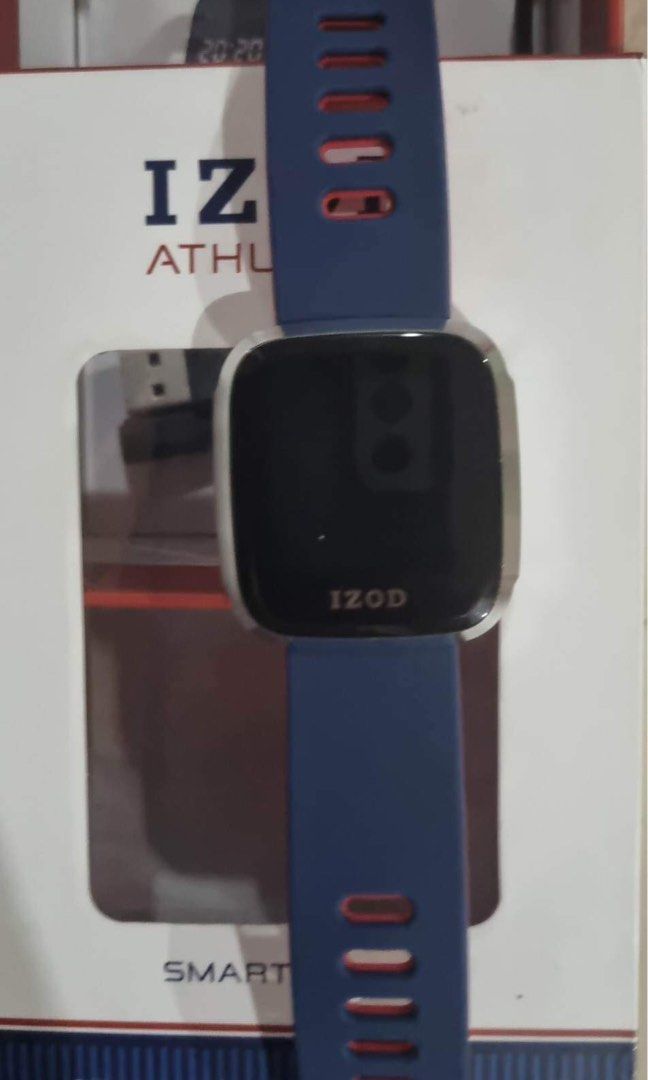 IZOD Athletic Smart Watch