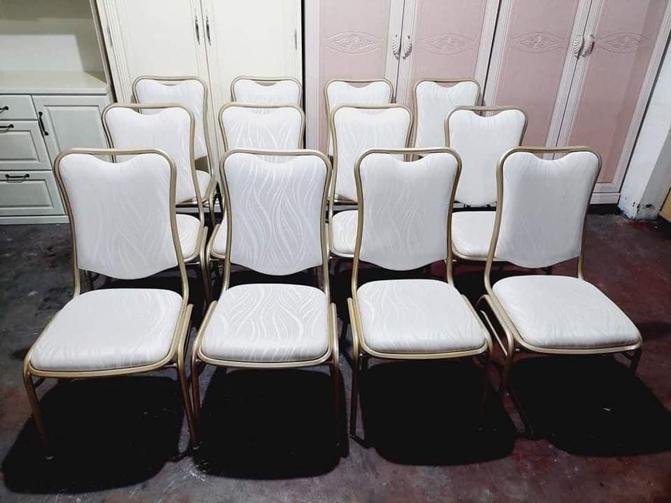 JAPAN SURPLUS ELEGANT CHAIRS on Carousell