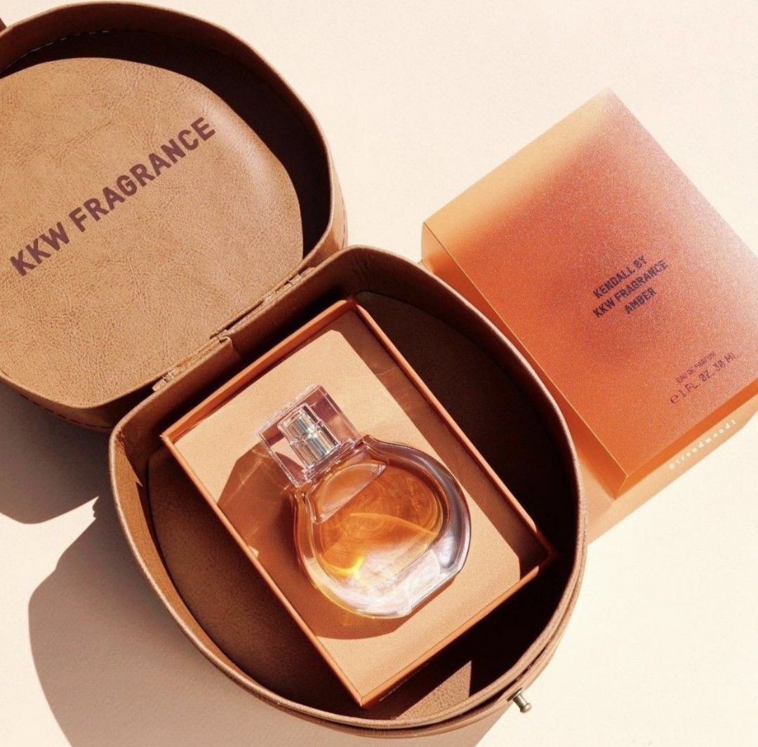 KKW x FRAGRANCE KENDALL コラボ香水 AMBER