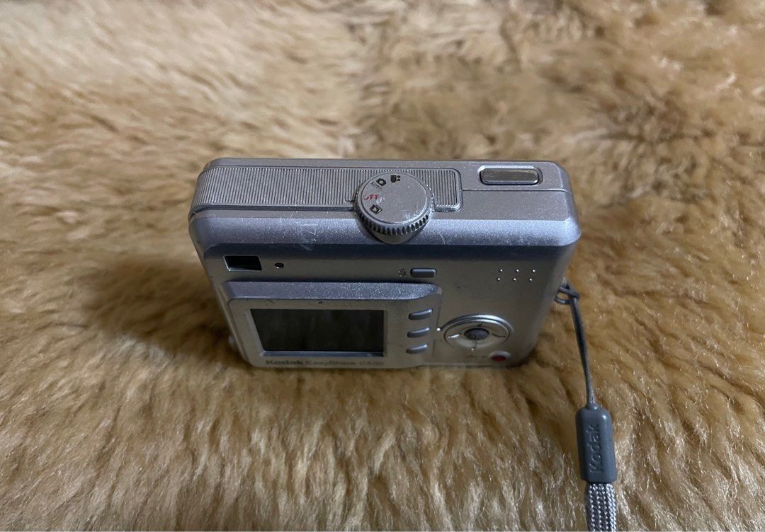 Kodak Easyshare C530 Digital Camera, Photography, Cameras on Carousell