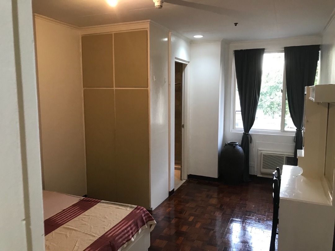 LARGE FURNISHED ONE BEDROOM OR OFFICE SPACE FOR RENT IN POBLACION