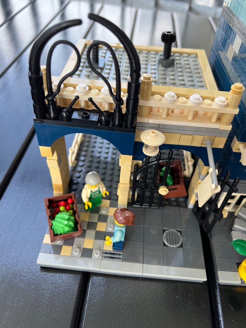 Lego 10190 Market Street Modular, Hobbies Toys, Toys Games on
