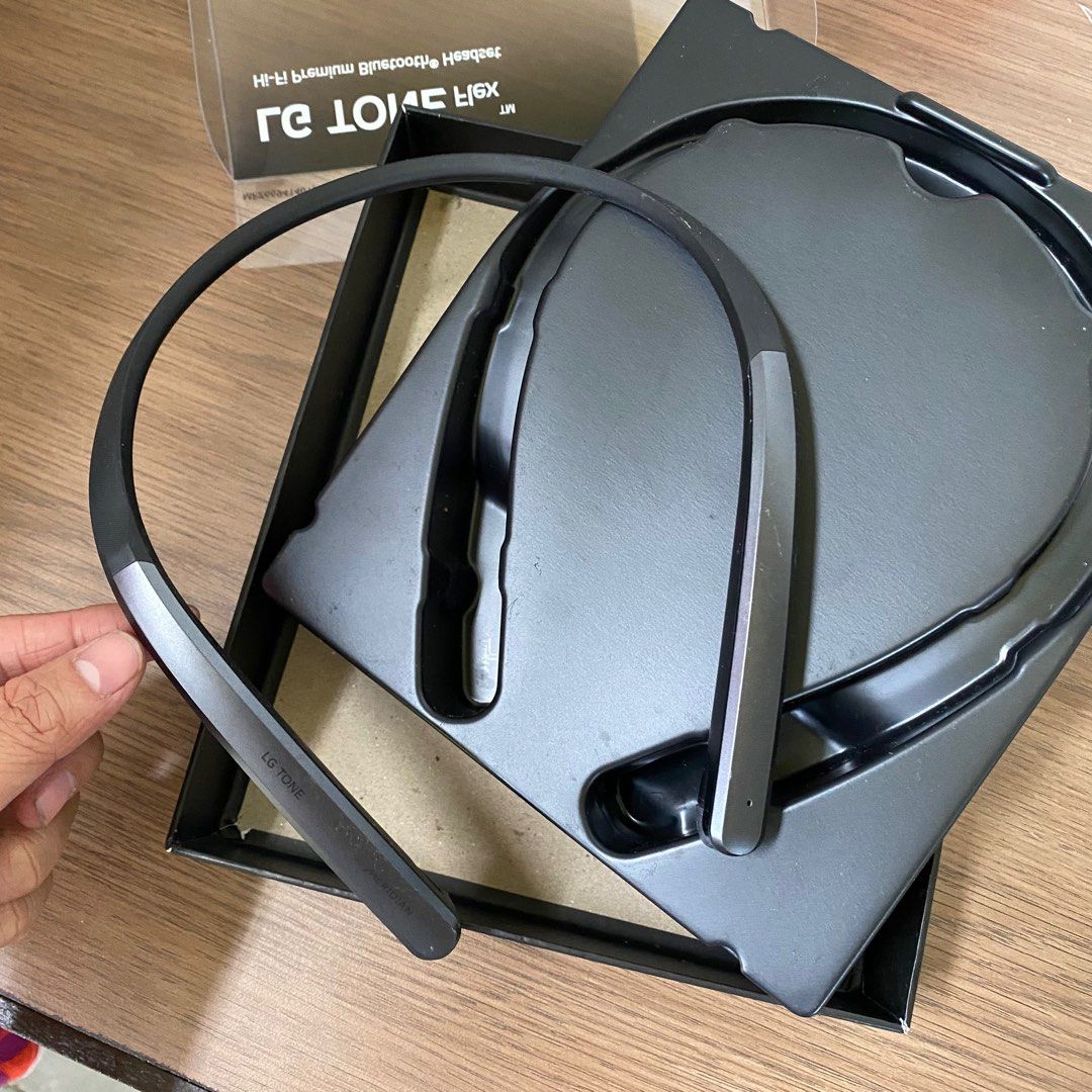 Lg deals tone flex