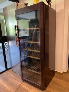 (Category: ) located in . Submitted by tomato1971 (Listing ID 1232515507, Image 1). Description: .