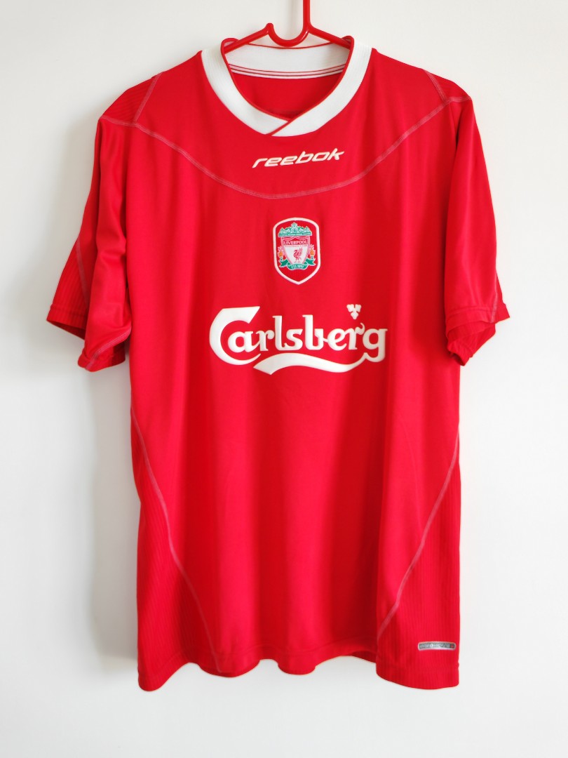 Liverpool Home football shirt 2002 - 2004. Sponsored by Carlsberg