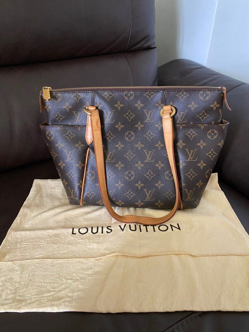 Totally PM in 2023  Louis vuitton totally, Totally pm, Louis vuitton bag  neverfull