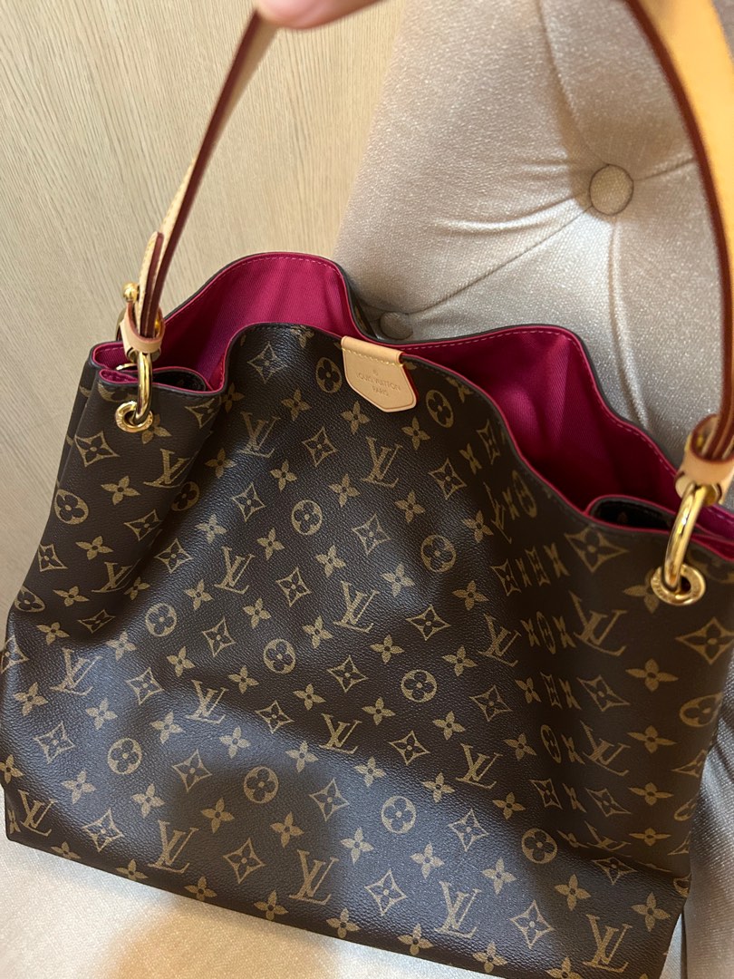 I scored an authenticated secondhand Graceful MM LV bag today! Im in l, Louis Vuitton Hand Bags