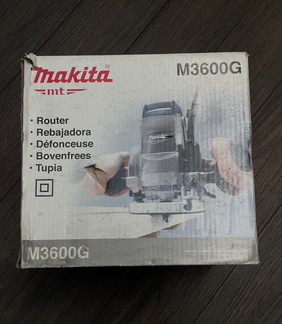 Makita M3600G Plunge Router, Furniture & Home Living, Home Improvement