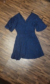 (Category: ) located in . Submitted by lovestore03 (Listing ID 1232536252, Image 1). Description: .