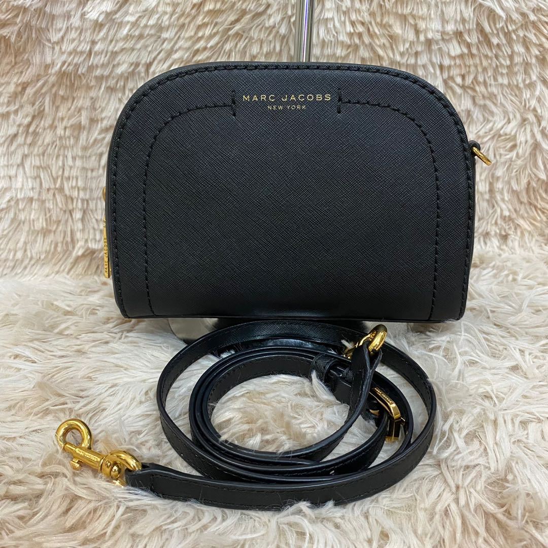 Marc jacobs sale half moon bag