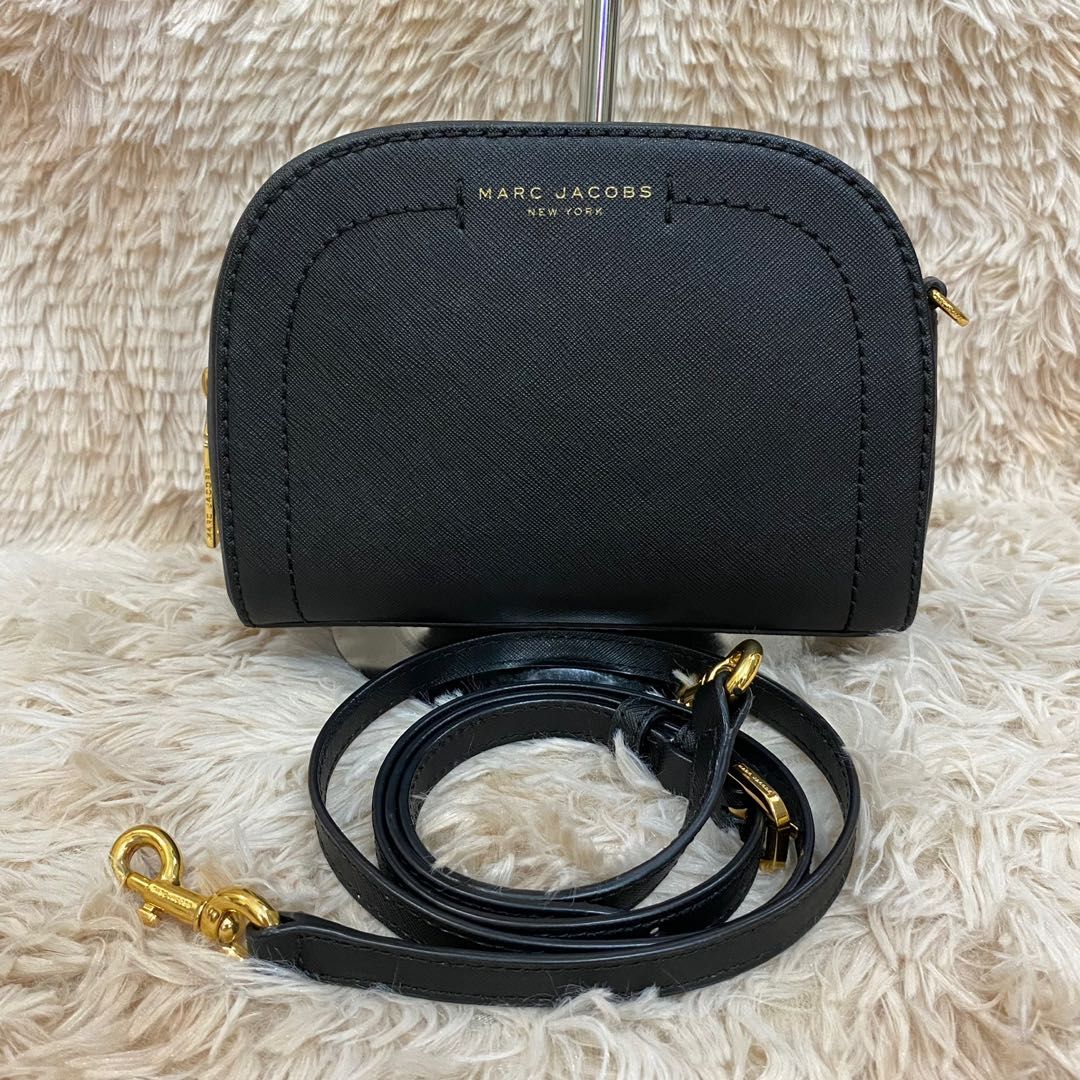 Marc Jacobs Snapshot - Olive, Luxury, Bags & Wallets on Carousell