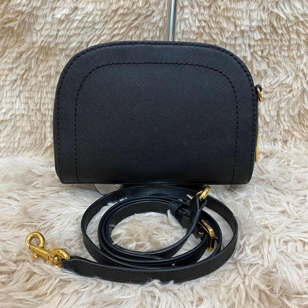 Marc jacobs half best sale moon