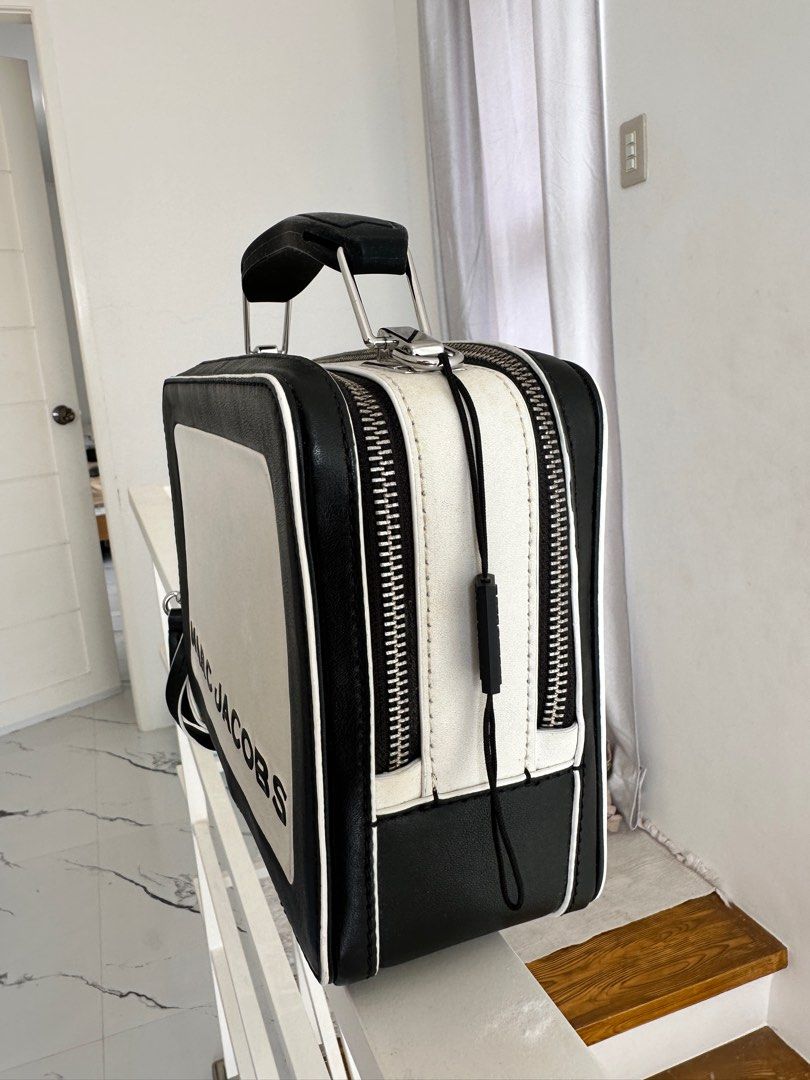 Marc Jacobs Lunch Box in Multi Color on Carousell