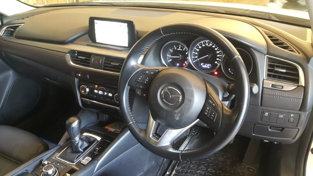 Mazda 6 2.5 Sedan V-Grade Auto62863175409027113