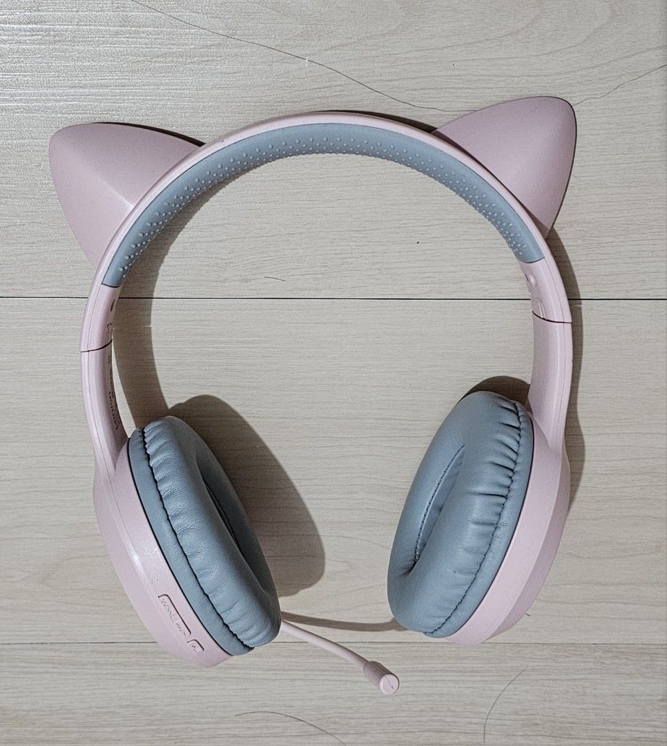 MINISO Cat Ears Headset, Audio, Headphones & Headsets on Carousell