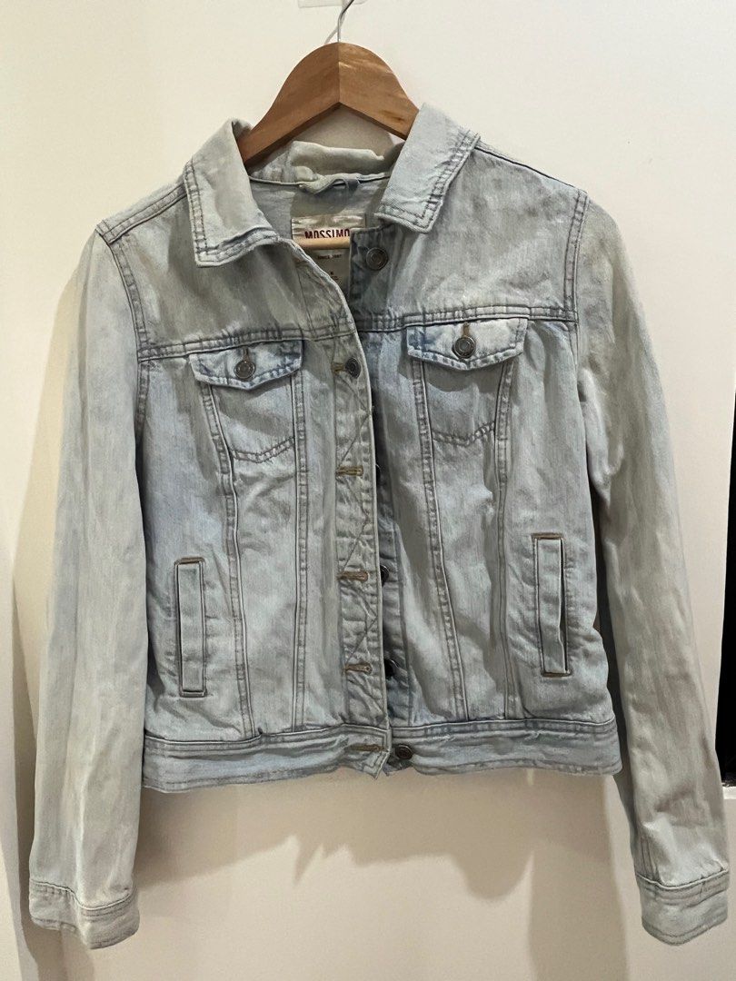 Mossimo Denim Jacket M Women s Fashion Coats Jackets and Outerwear on Carousell