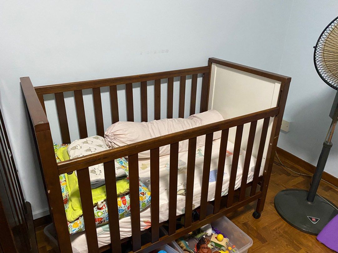 Movable baby cot, Babies & Kids, Baby Nursery & Kids Furniture, Cots