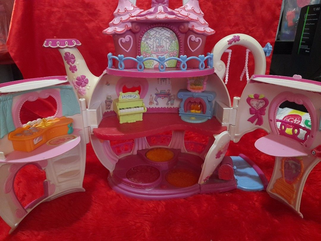 My little pony teapot house on Carousell