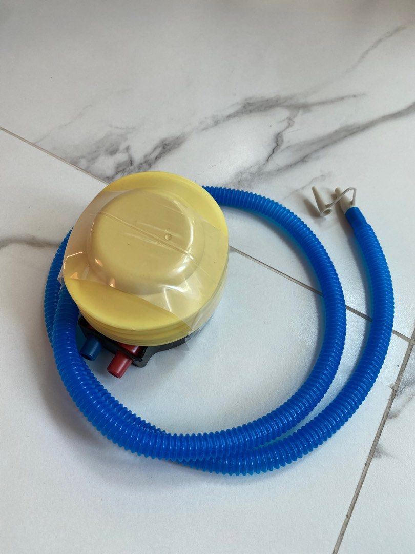 [NEW] Balloon manual pump, Hobbies & Toys, Stationery & Craft