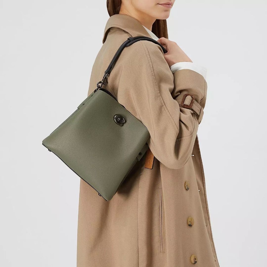 New Coach Original Olive Green Collection Willow Shoulder Crossbody Bag Sling bag For Women Come With Complete Set Suitable for Gift Size 23cm RM
