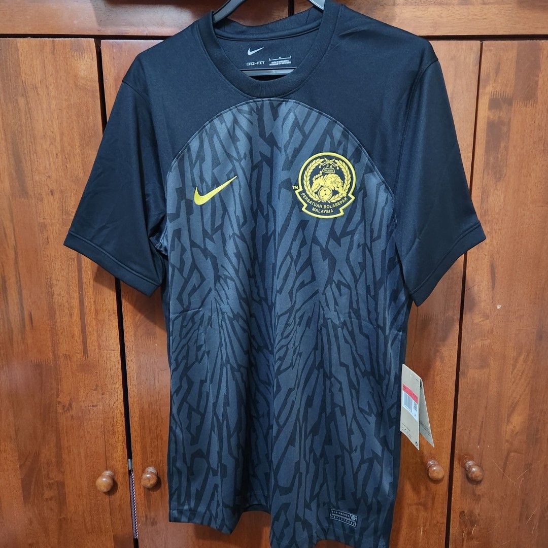 Malaysia 2022/24 Nike Home and Away Kits - FOOTBALL FASHION