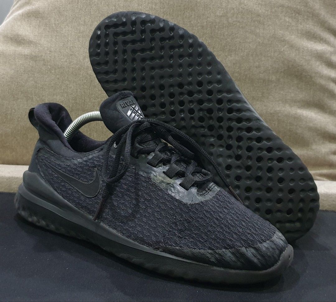 Nike renew clearance rival all black