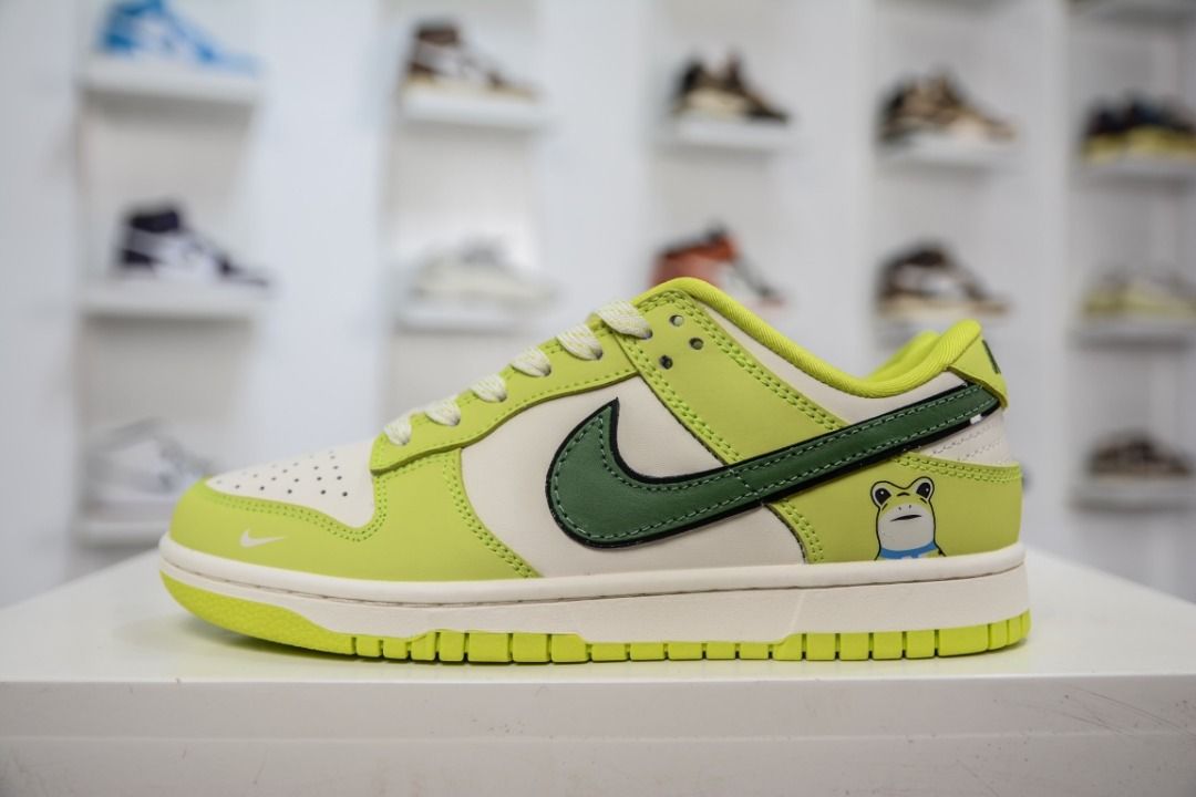 Nike SB Dunk Low Frog Prince FC1688 103