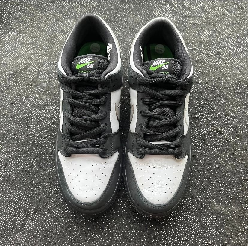 Nike SB Dunk Low Staple Panda Pigeon US9 Carousell