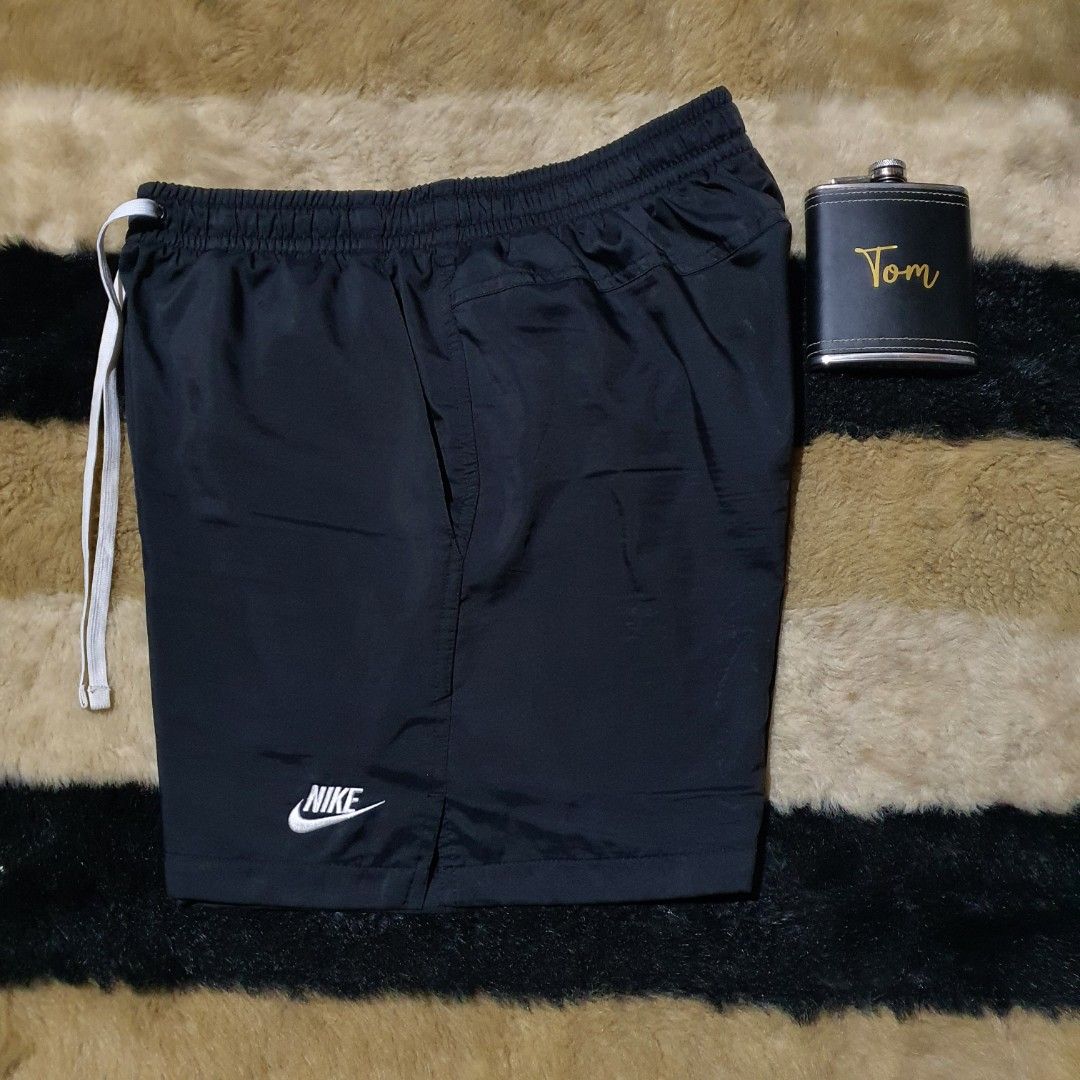 Nike Sportswear Men's Woven Flow Shorts