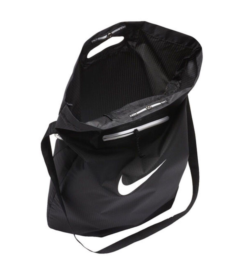 Nike Futura Luxe Women's Tote (10L), Women's Fashion, Bags & Wallets, Tote  Bags on Carousell