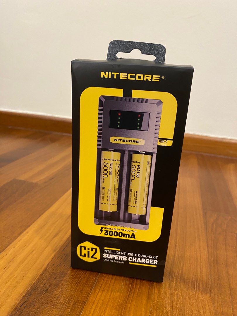Nitecore Ci2 USBC battery charger, Photography, Photography