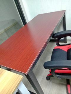 Office Table 140 CM