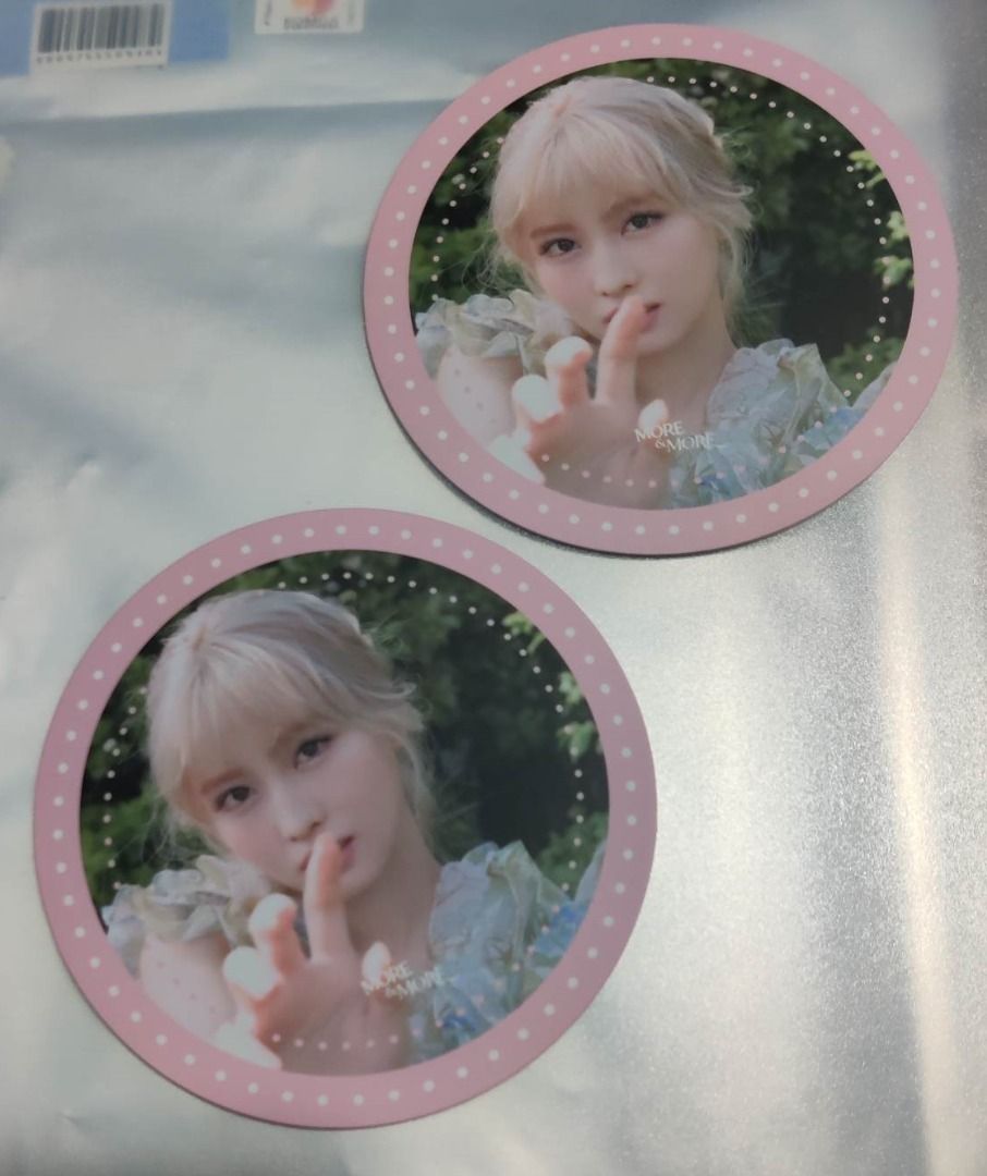 Official Twice Momo PC Photocards Crossword Puzzle Coaster and