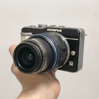Olympus E-PL1 with faulty lens